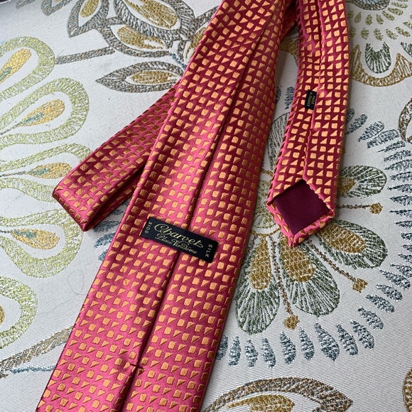 Charvet Place Vendome Geometric Silk Tie France - Picture 2 of 2